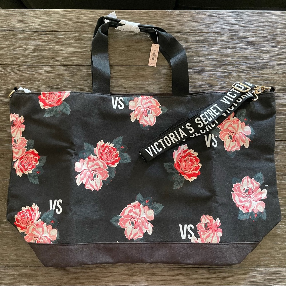 Victoria’s Secret floral weekender tote bag NWT!